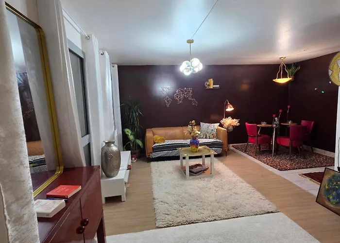 Loft Paisible Avec Vue Sur La Tour Eiffel شقة باريس