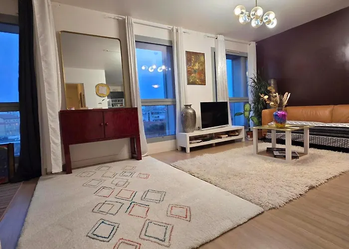 Loft Paisible Avec Vue Sur La Tour Eiffel
