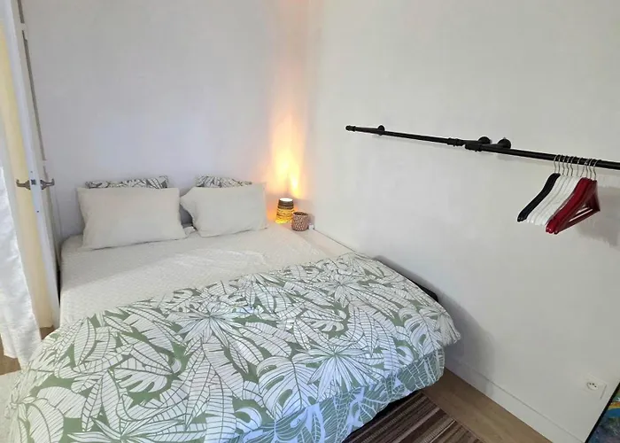 شقة Loft Paisible Avec Vue Sur La Tour Eiffel *